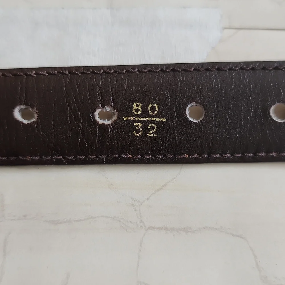 Gucci Women's Saddle Belt. Made and purchased in Italy, mint condition. Size 32. - Picture 3 of 4